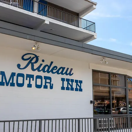 Rideau Oceanfront Motel