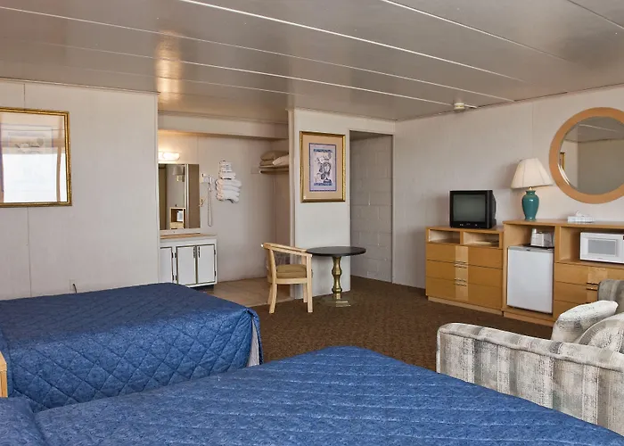 Rideau Oceanfront 2*