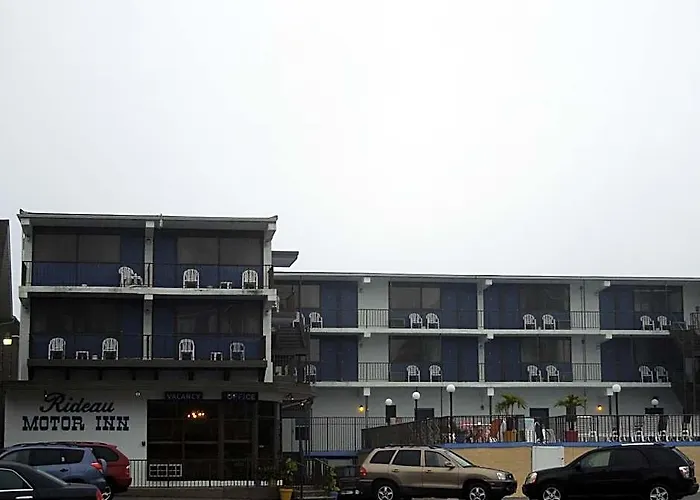 Rideau Oceanfront
